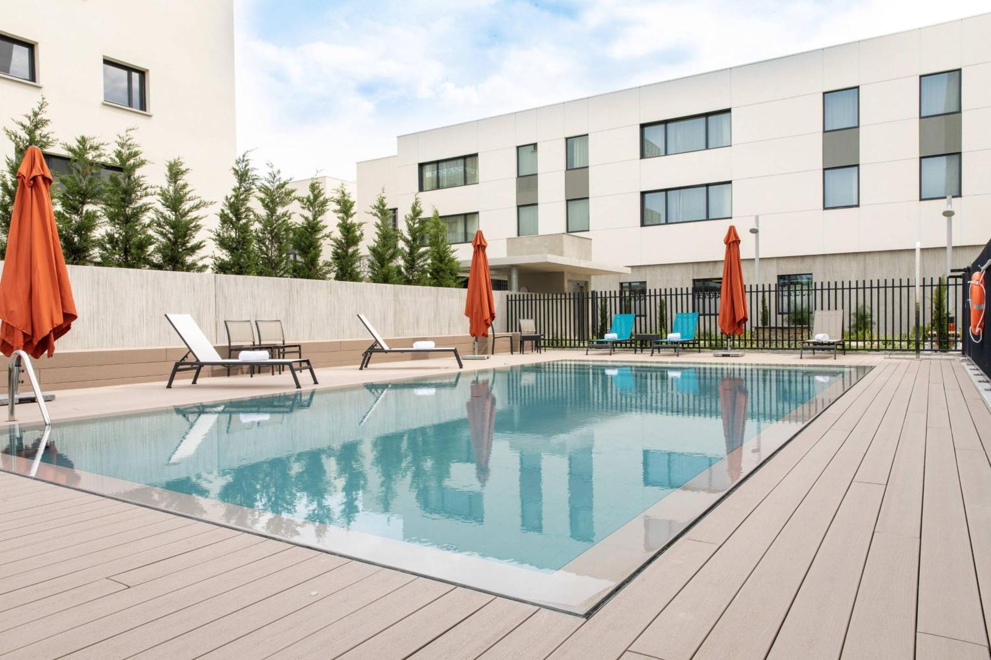 Residence Inn By Marriott Toulouse-Бланьяк Экстерьер фото